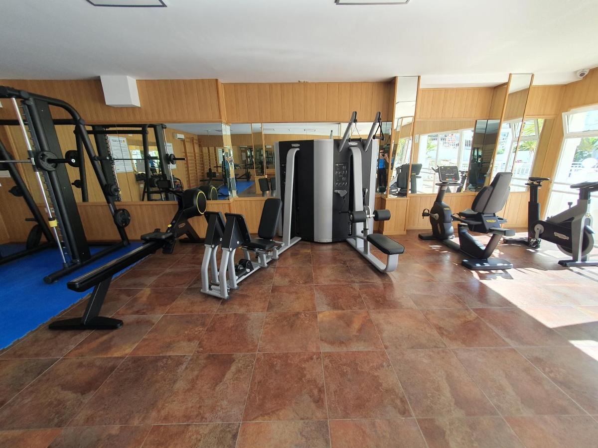 Ferienhaus Beautiful House In Elviria, With 2 Bedrooms, 2 Swimming Pools, Sauna, Jacuzzi, Gym, Wifi
